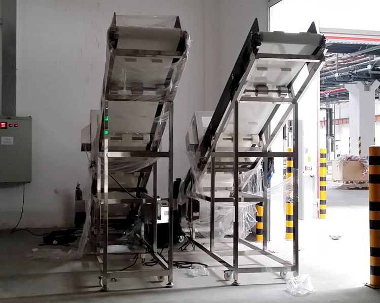 1561379703638310.jpg 特百惠上料金檢機4.jpg